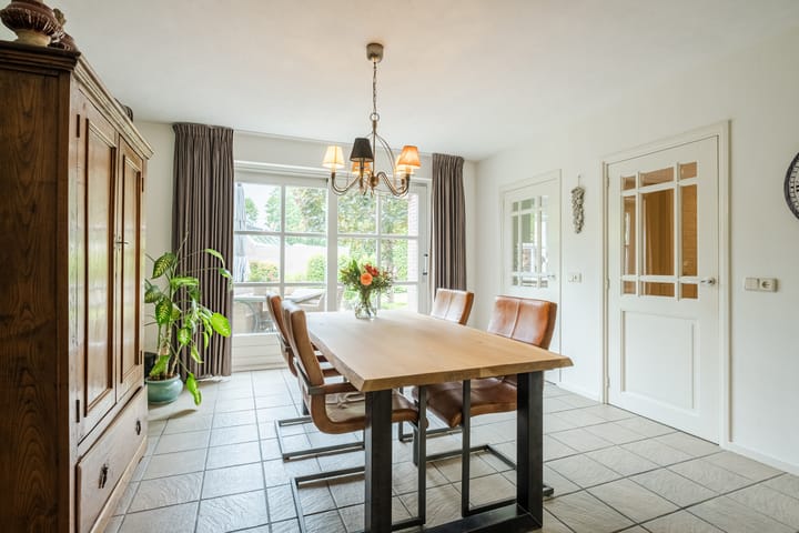 Foto 9 van Hobbel 18-A