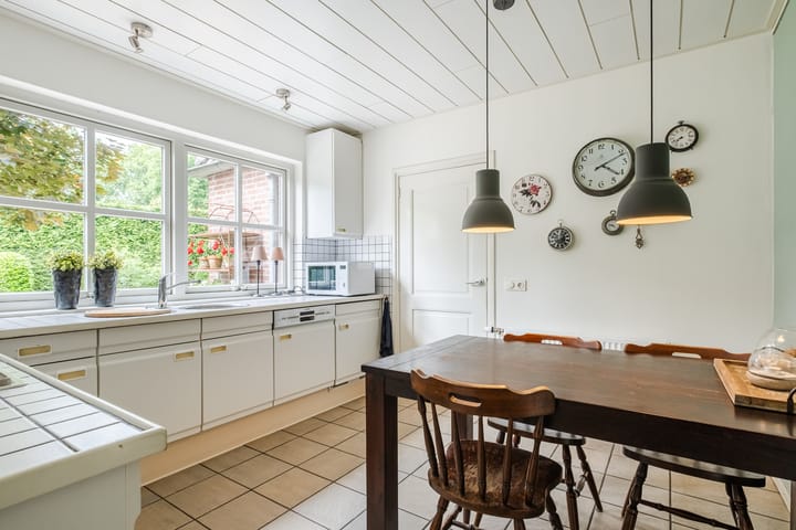 Foto 12 van Hobbel 18-A