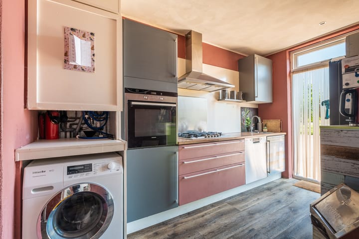 Foto 3 van Schorpioen 114