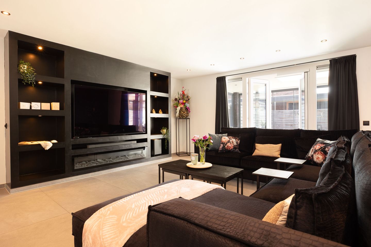 Foto 20 van Knotwilg 2