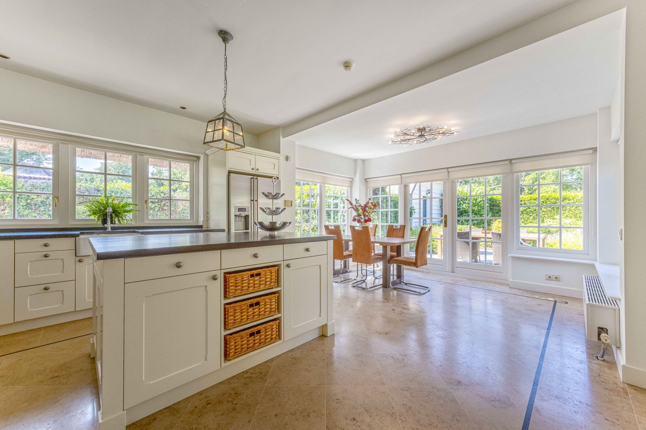 Foto 33 van Naarderstraat 268