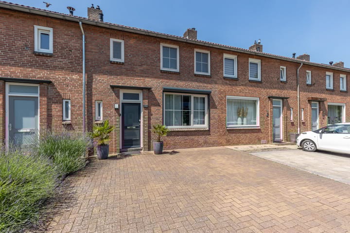 Foto 1 van De Thun 150