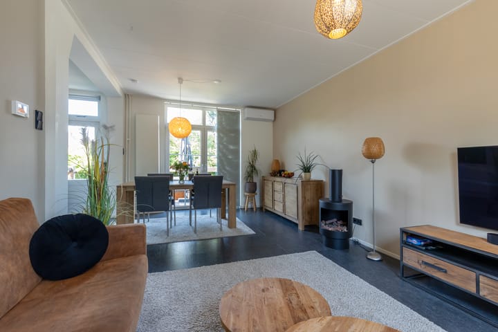 Foto 3 van De Thun 150