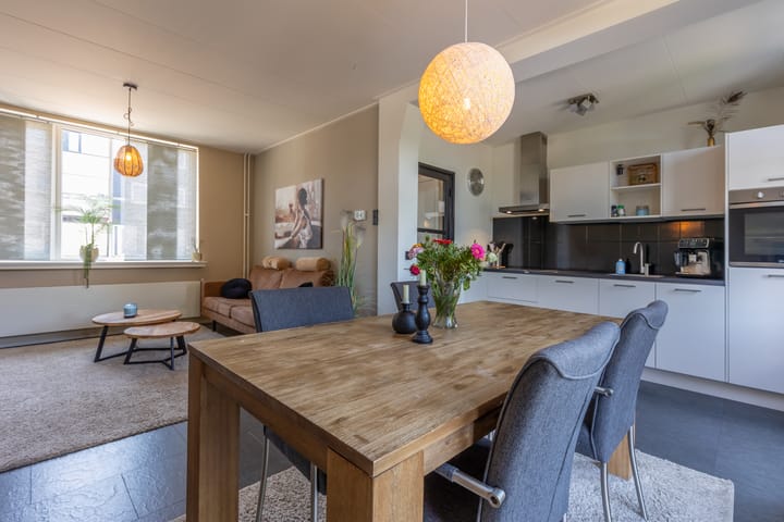 Foto 9 van De Thun 150