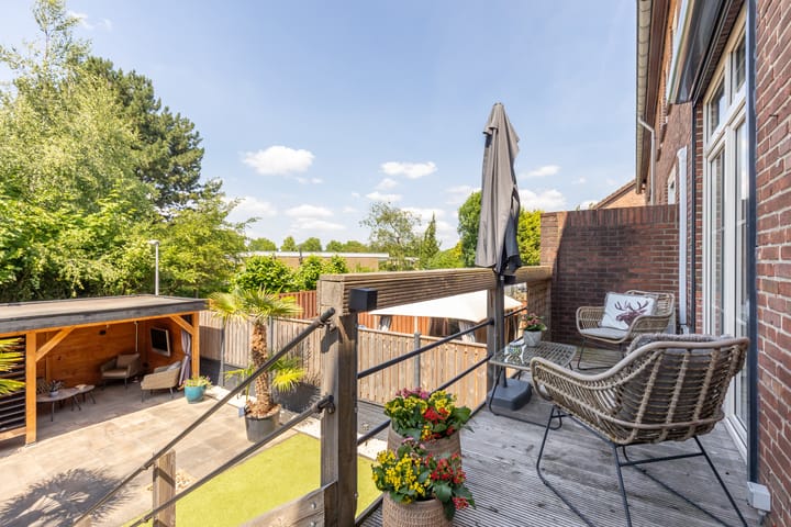 Foto 12 van De Thun 150