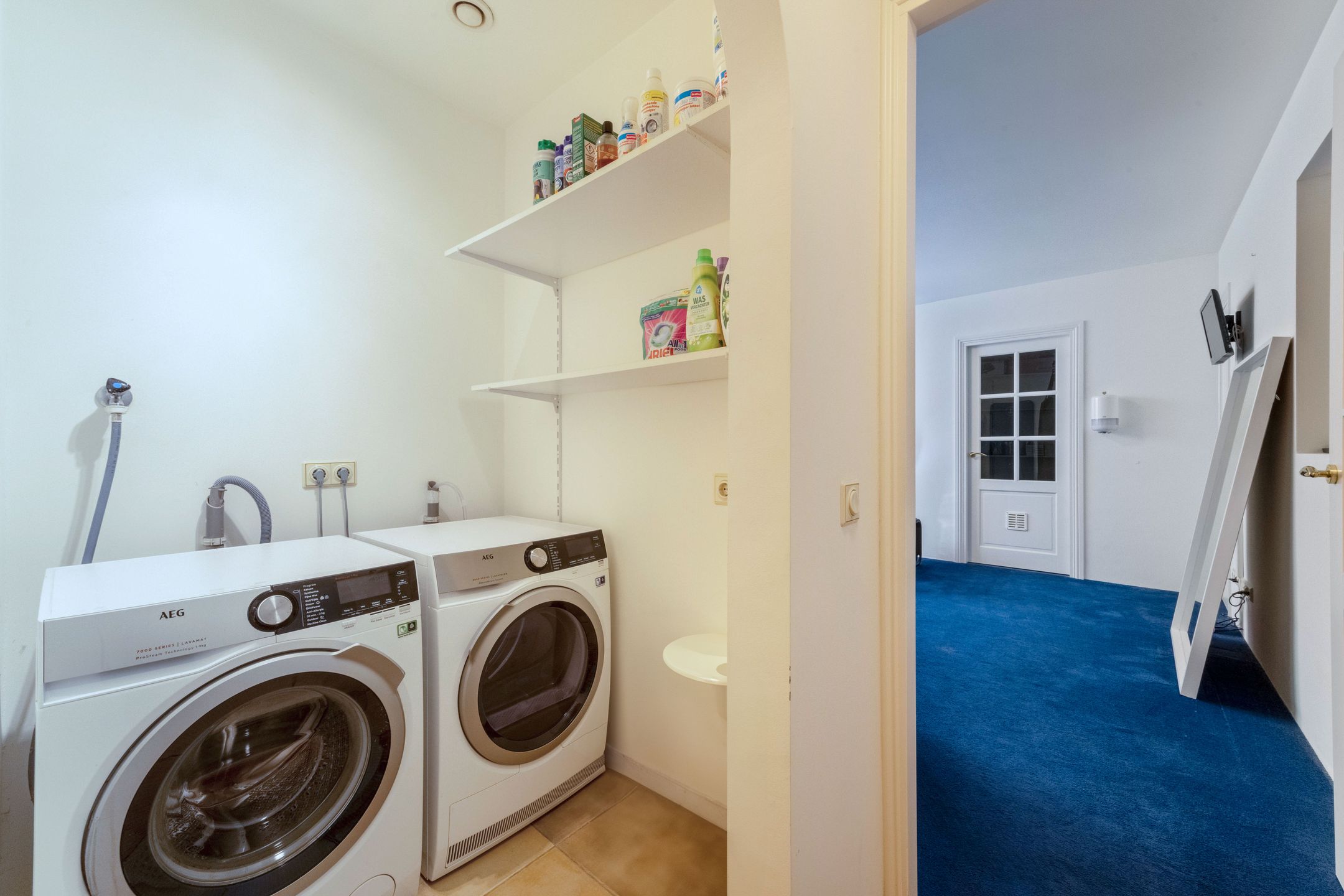 Foto 66 van Naarderstraat 268