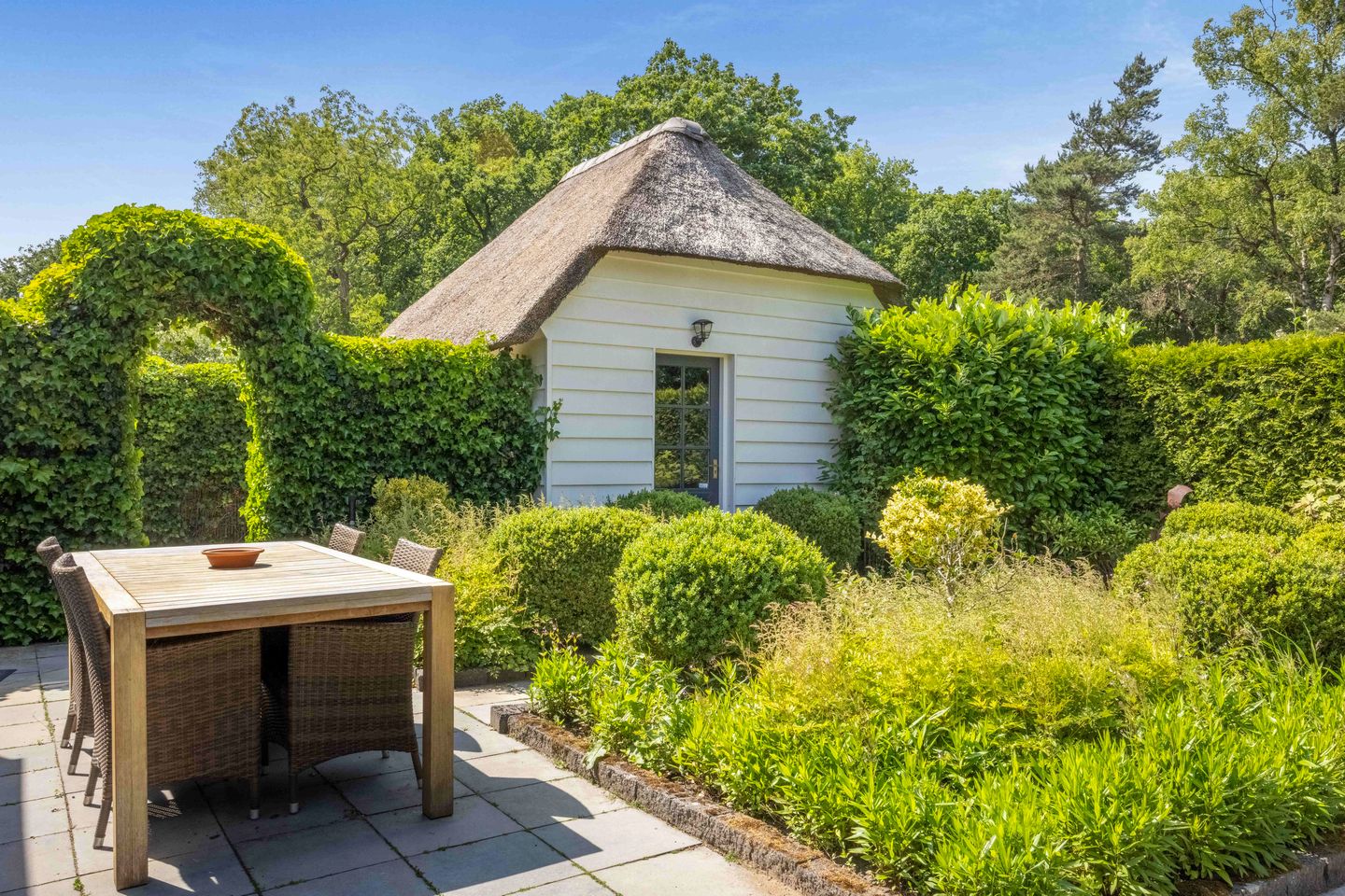 Foto 79 van Naarderstraat 268