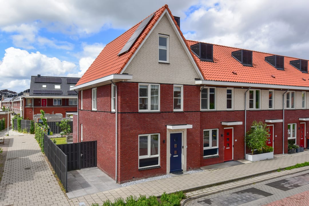 Foto 1 van Burgemeester van Meetelenstraat 35