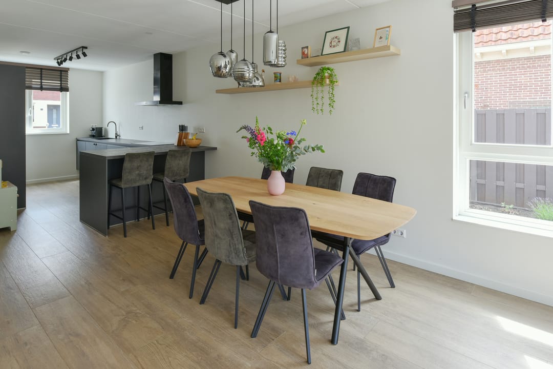 Foto 8 van Burgemeester van Meetelenstraat 35