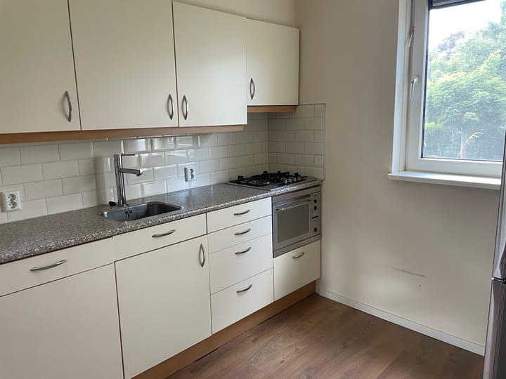 Photo 6 of Dr. Marga Klompéhof 27