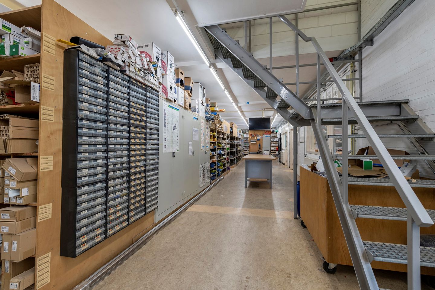 View photo 3 of Buurtlaan west 15
