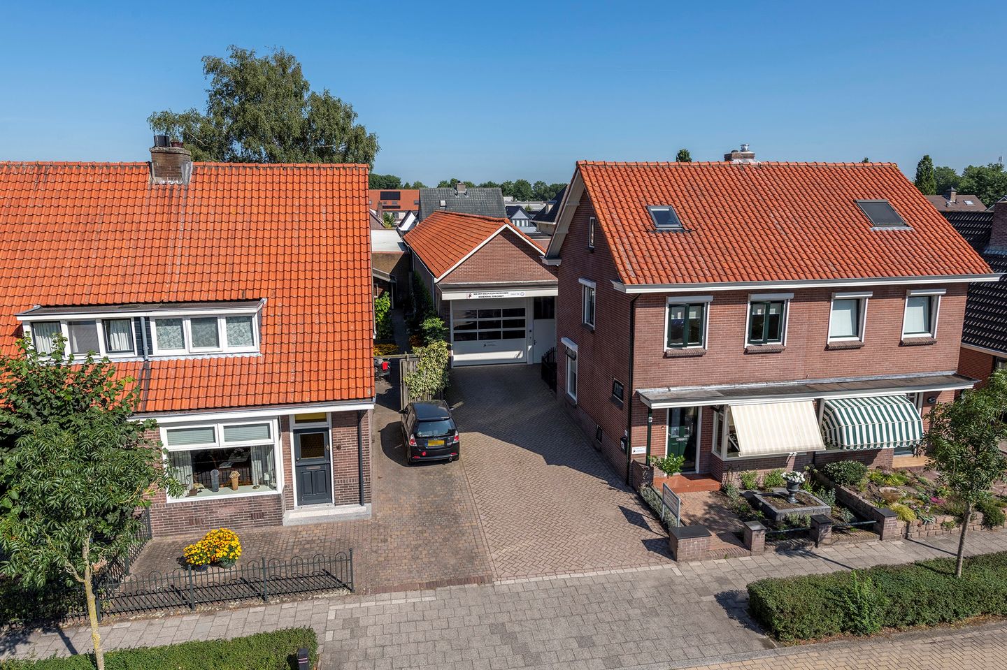 View photo 5 of Buurtlaan west 15
