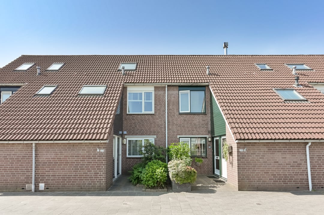 Photo 2 of Suze Groenewegstraat 33