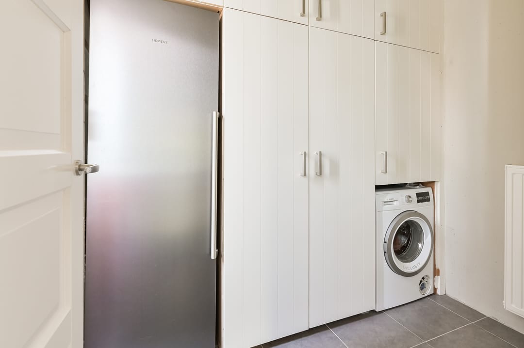 Photo 11 of Suze Groenewegstraat 33