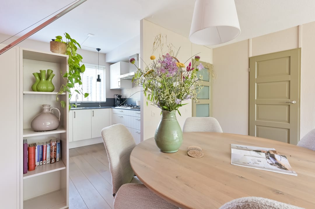 Photo 22 of Suze Groenewegstraat 33