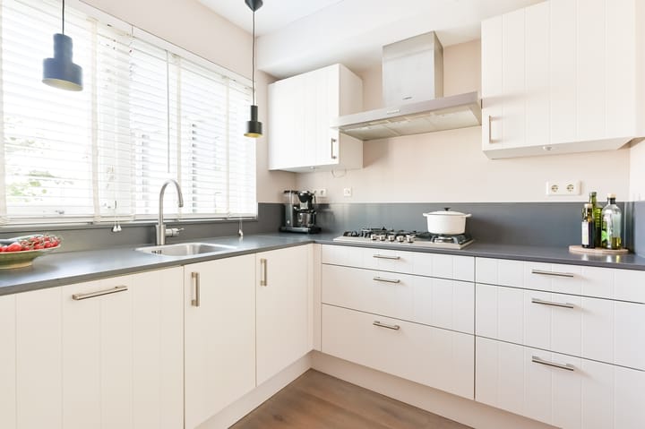 Foto 26 van Suze Groenewegstraat 33