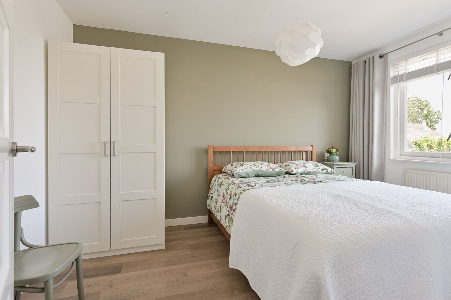 Photo 29 of Suze Groenewegstraat 33