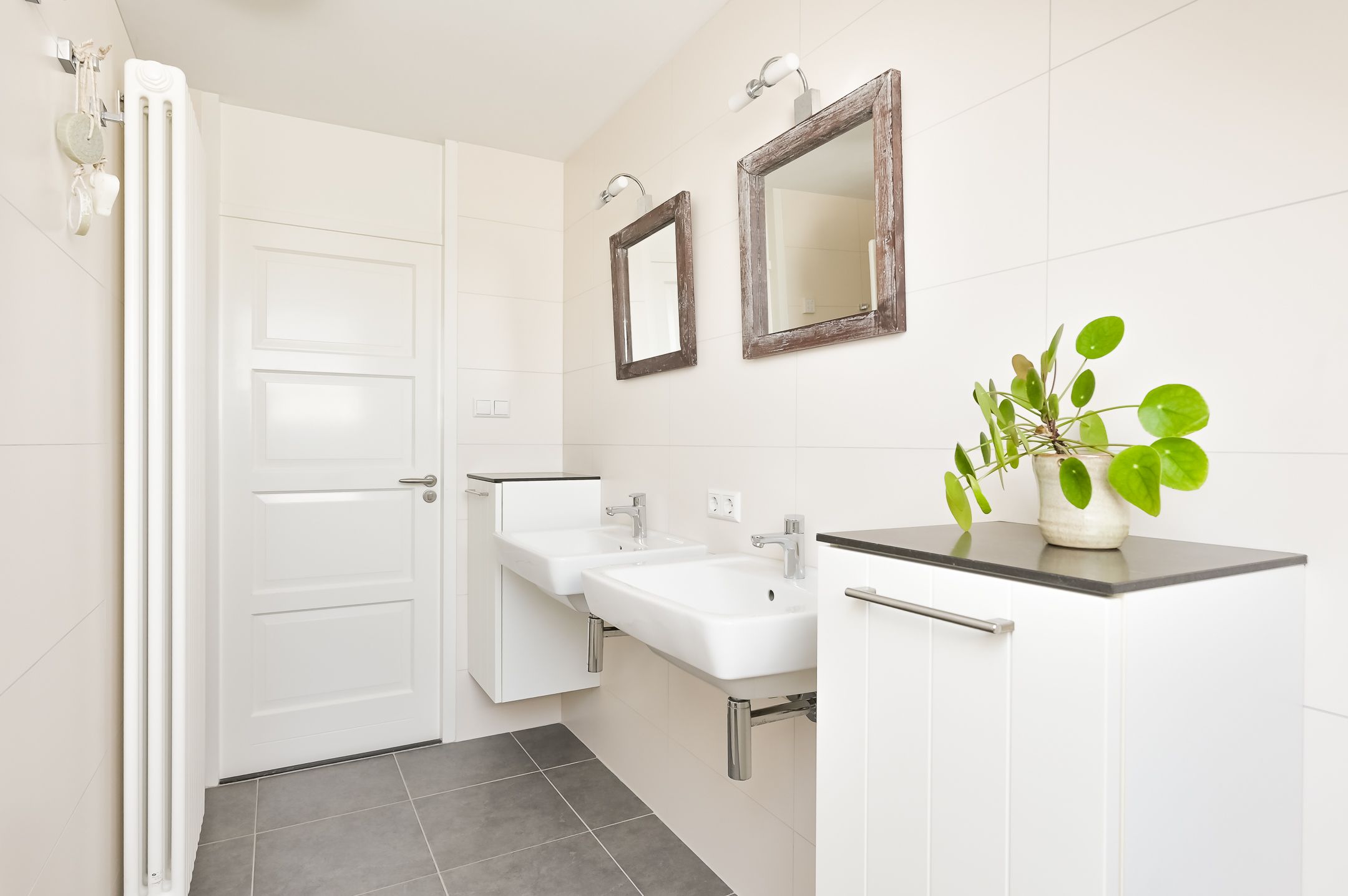 Photo 45 of Suze Groenewegstraat 33