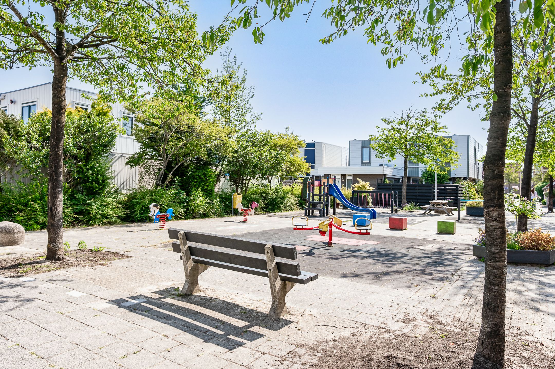 Photo 66 of Suze Groenewegstraat 33