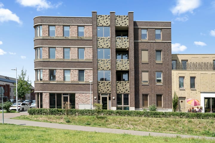 Foto 34 van Guldenplantsoen 42