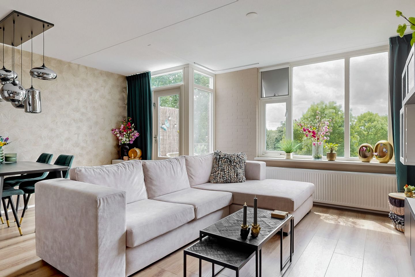 Foto 1 van Eikenhorst 423