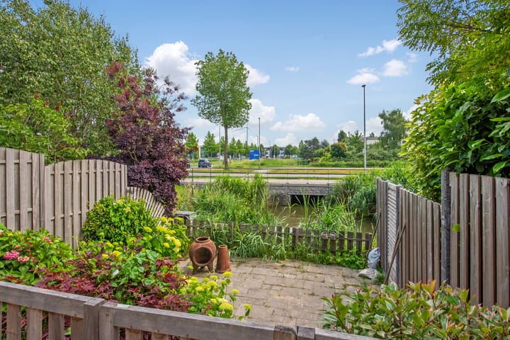 Photo 10 of Marineblauw 115