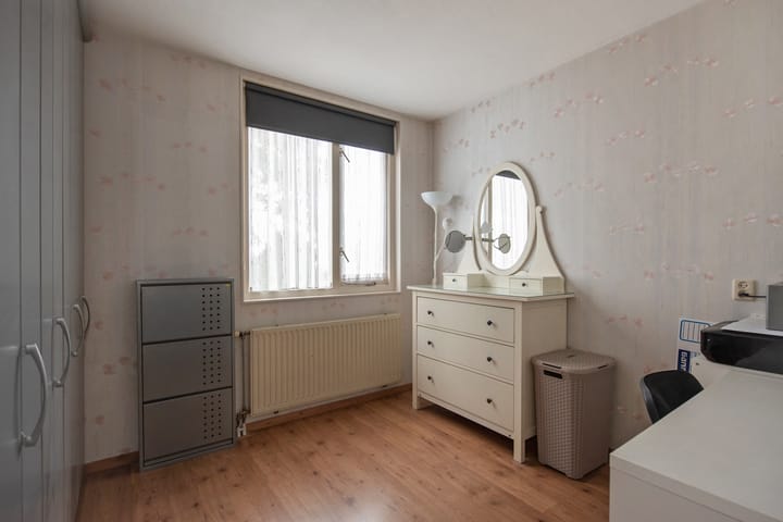 Photo 21 of Marineblauw 115