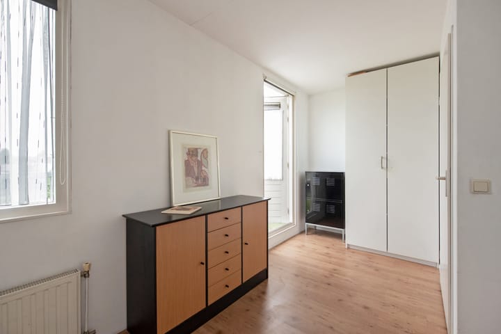 Photo 27 of Marineblauw 115