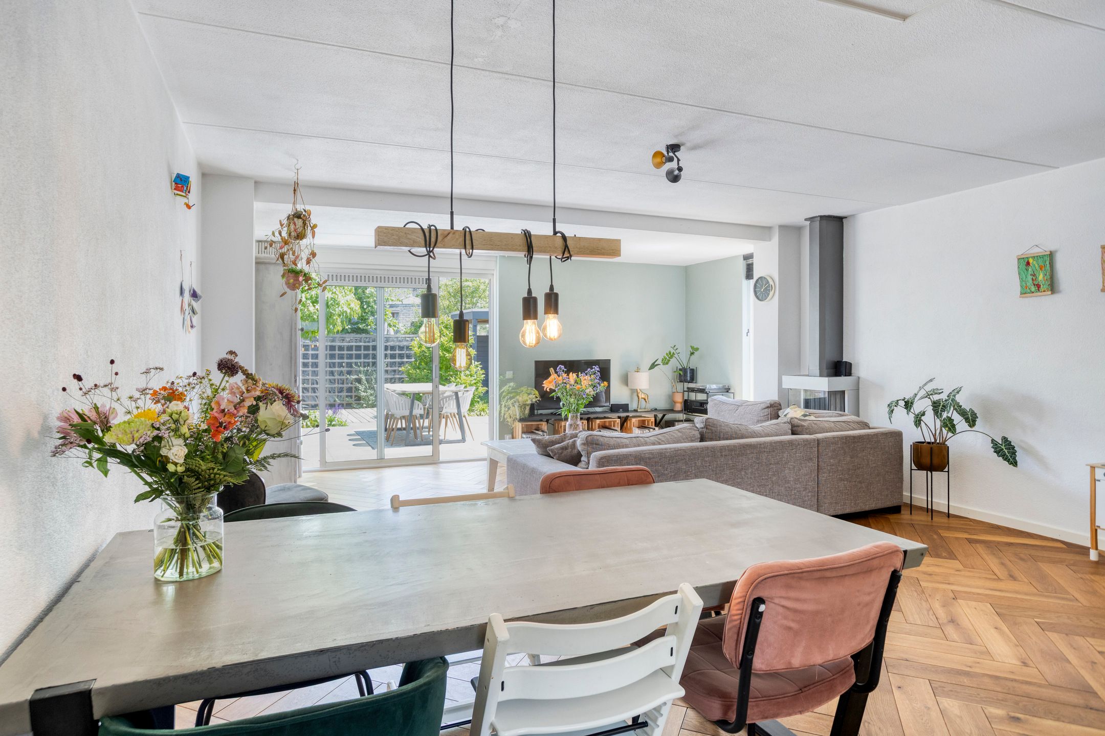 Foto 12 van Conference 14