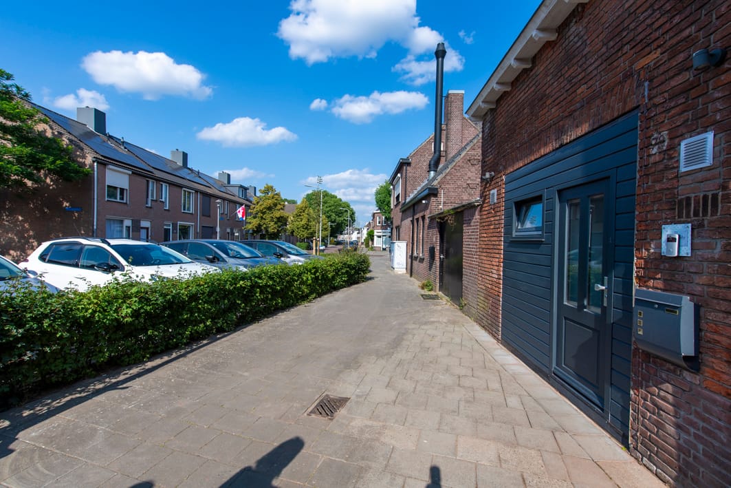 Photo 8 of Vendeliersstraat 51