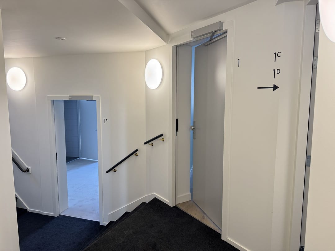 Photo 13 of Lange Geere 1-F