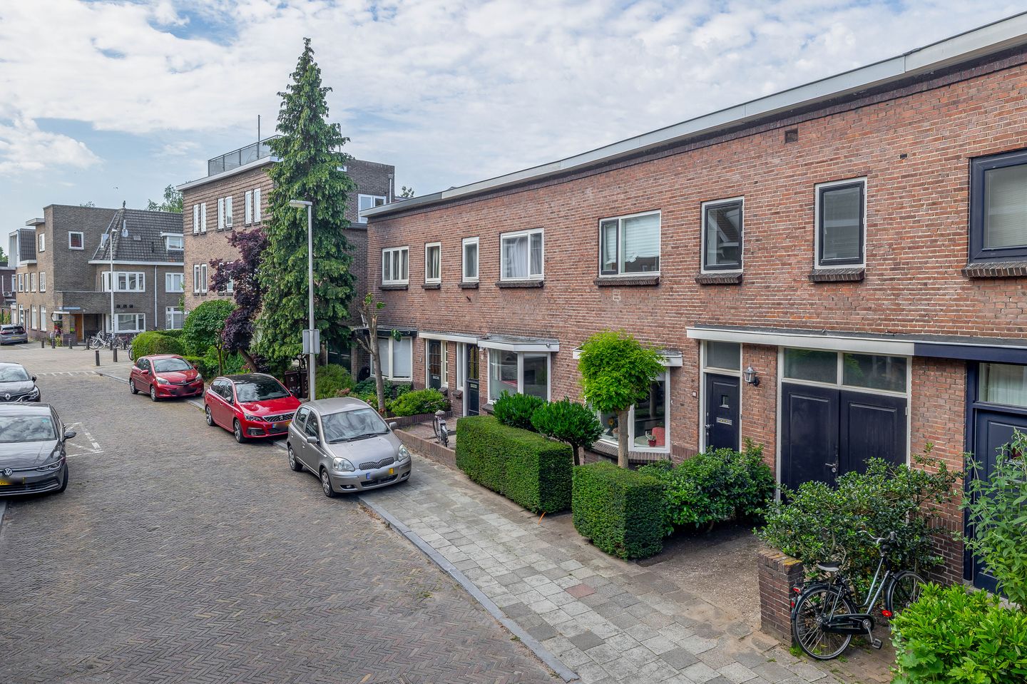 Photo 5 of Van Marumstraat 10