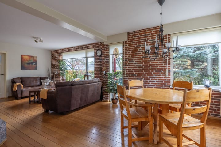 Foto 22 van Schoolstraat 44