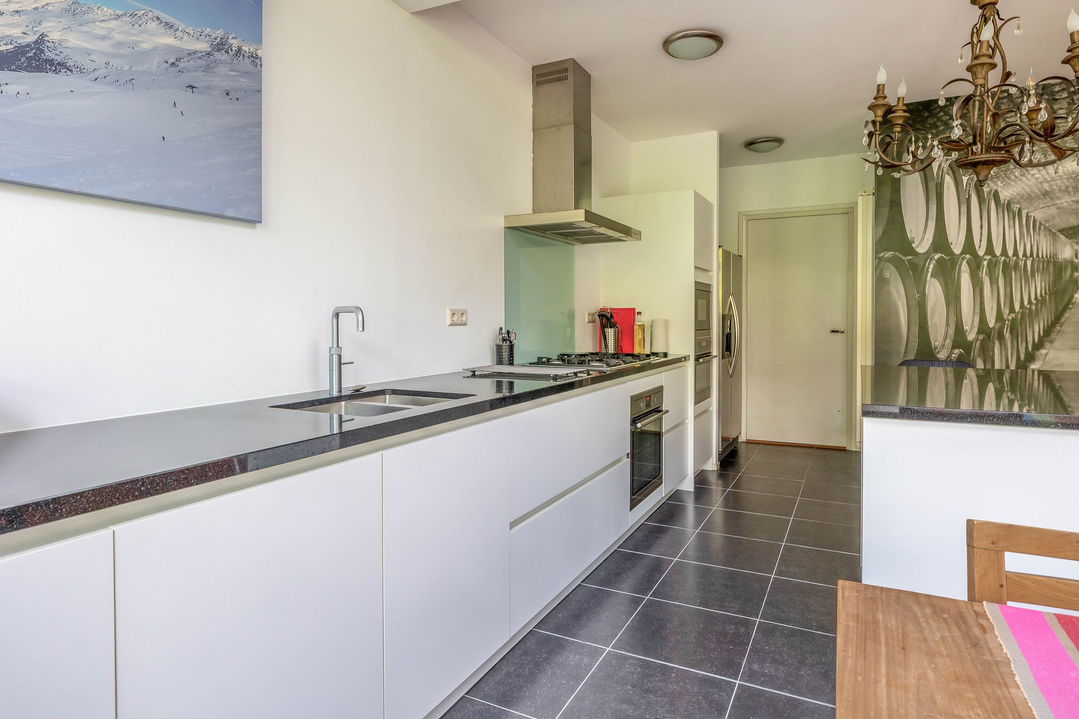 Photo 21 of Van Marumstraat 10