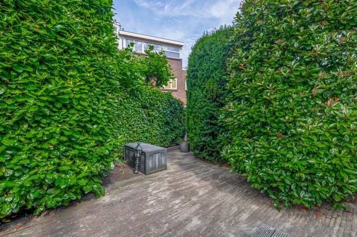 Foto 25 van Van Marumstraat 10