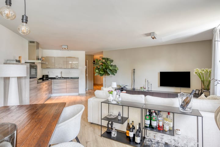 Foto 11 van Volksplein 91-B