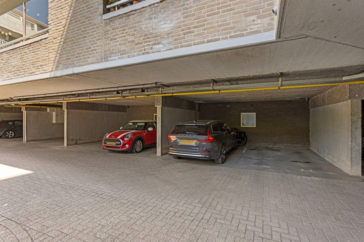 Foto 17 van Volksplein 91-B