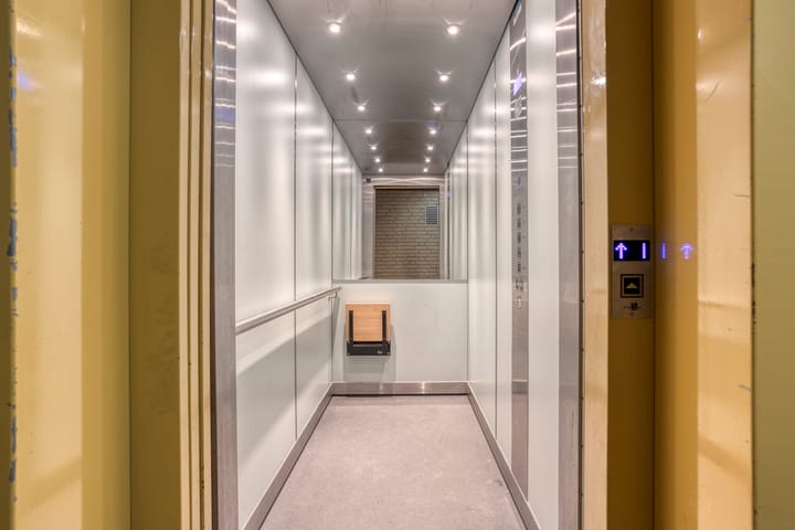 Foto 18 van Volksplein 91-B