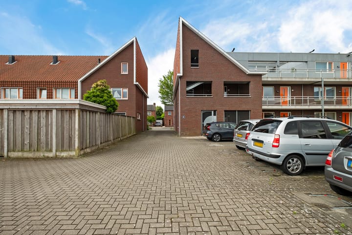 Photo 33 of Ekersdijk 128