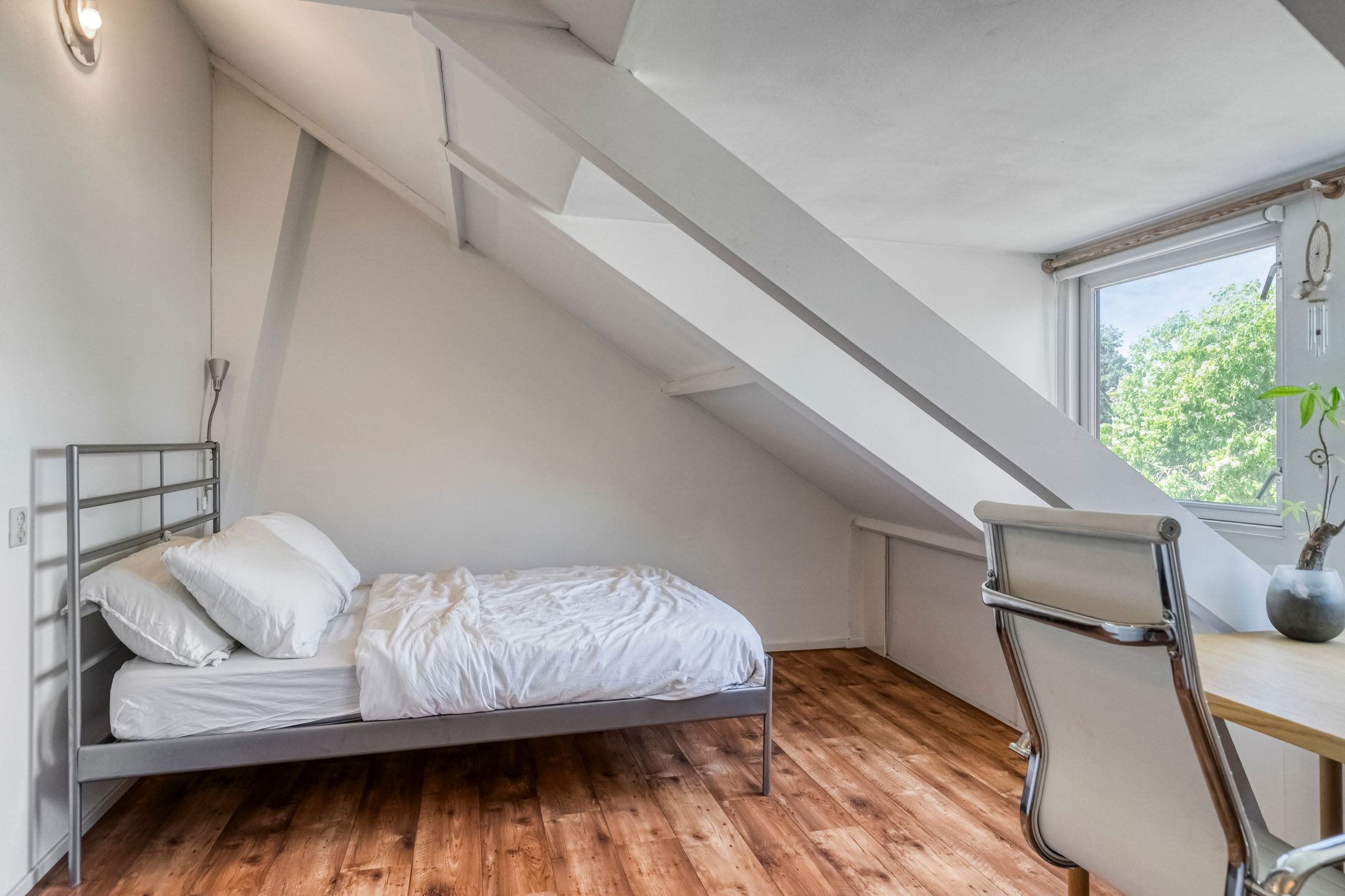 Foto 24 van Jan Pieterszoon Coenstraat 77