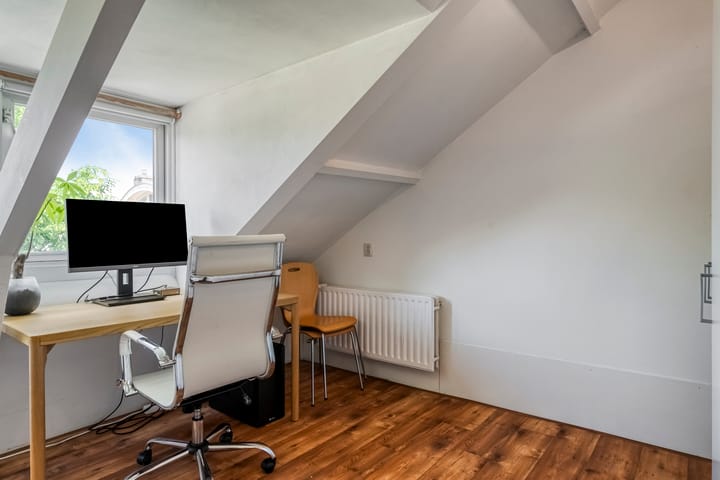 Photo 25 of Jan Pieterszoon Coenstraat 77