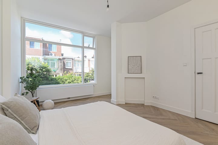 Foto 28 van Van Boetzelaerlaan 220