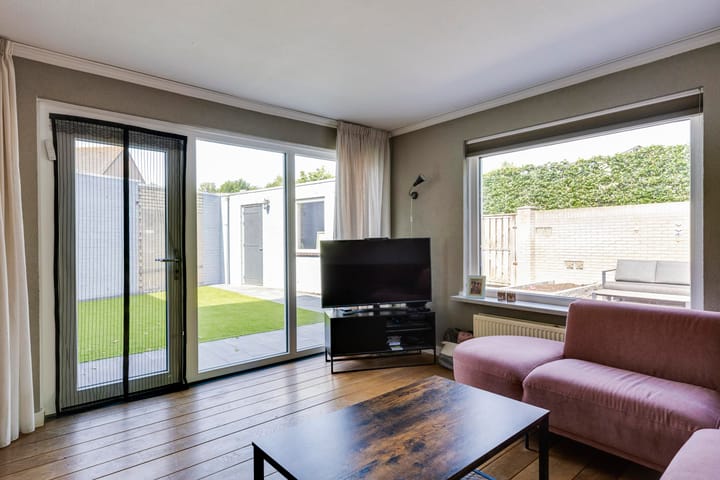 Foto 6 van Hermelijn 28