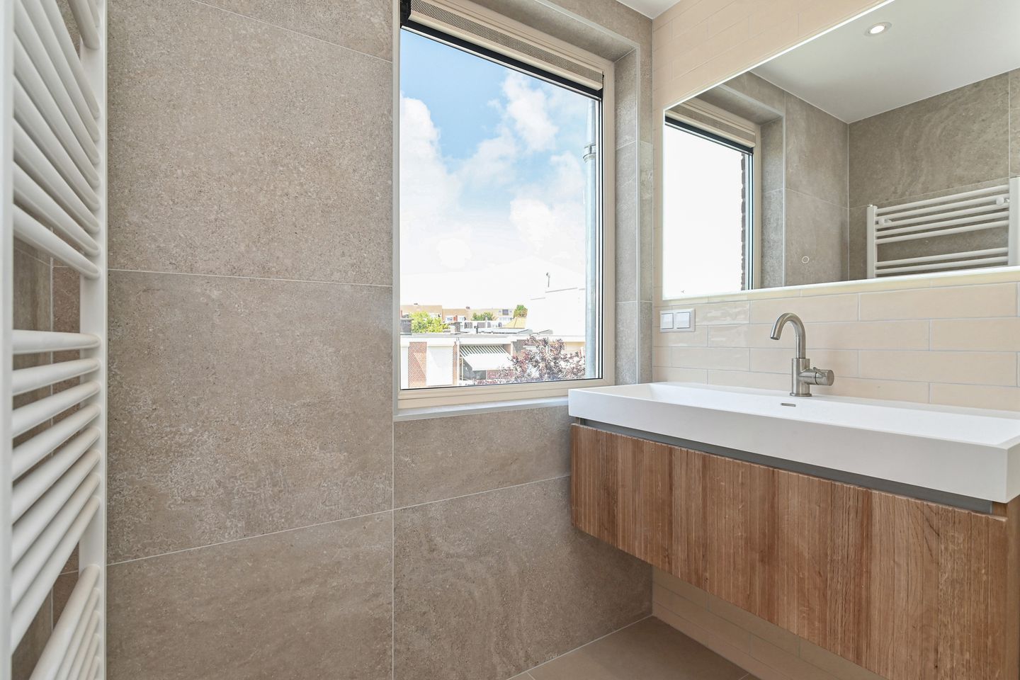 Foto 49 van Van Boetzelaerlaan 220