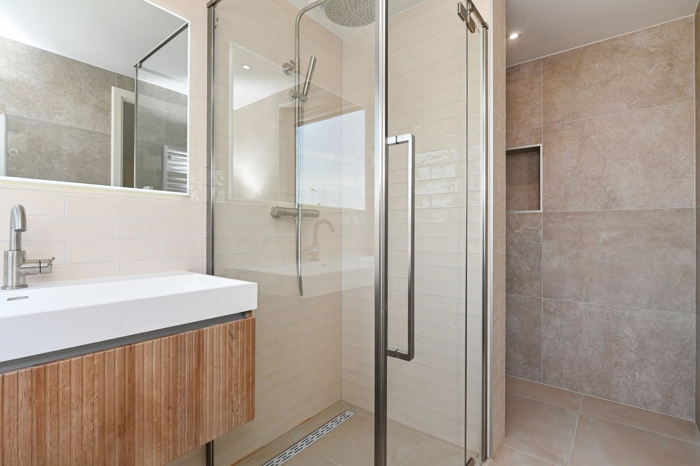 Foto 50 van Van Boetzelaerlaan 220