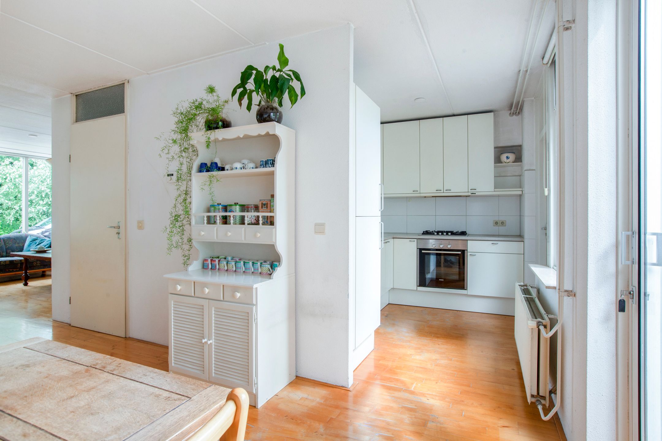 Foto 18 van Linschoterweg 28-A