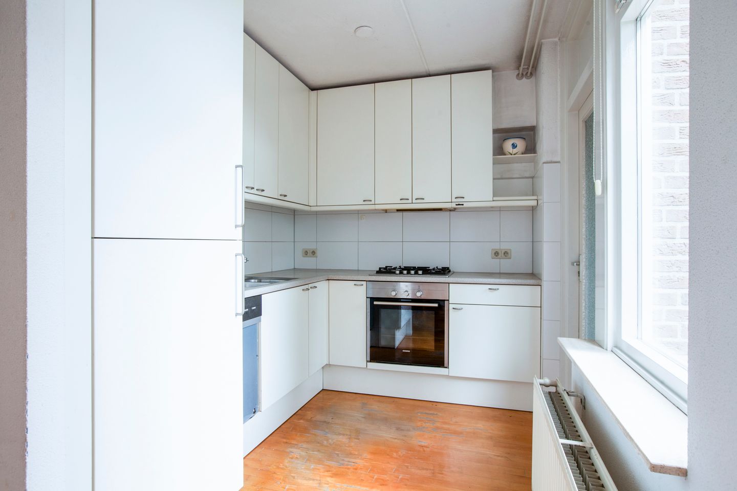 Foto 19 van Linschoterweg 28-A