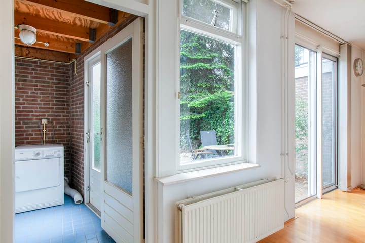 Foto 22 van Linschoterweg 28-A