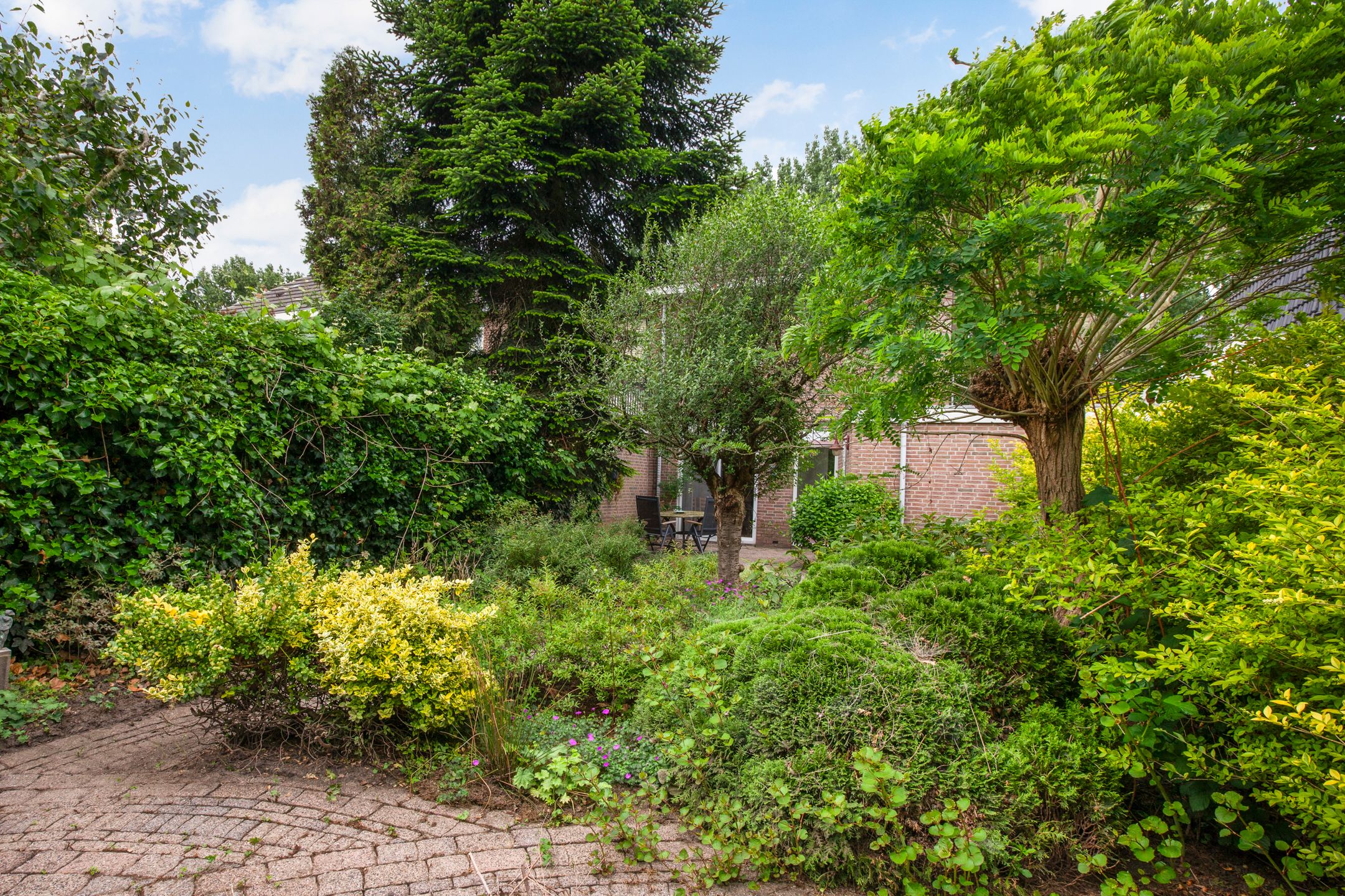 Foto 42 van Linschoterweg 28-A