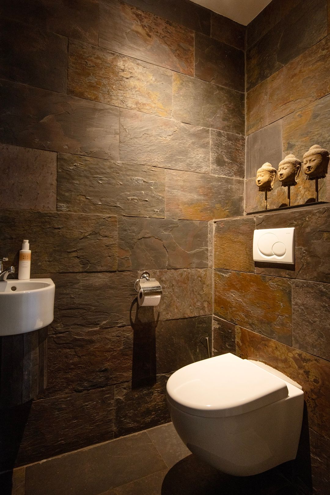 Photo 16 of Nieuwe Kerkstraat 9